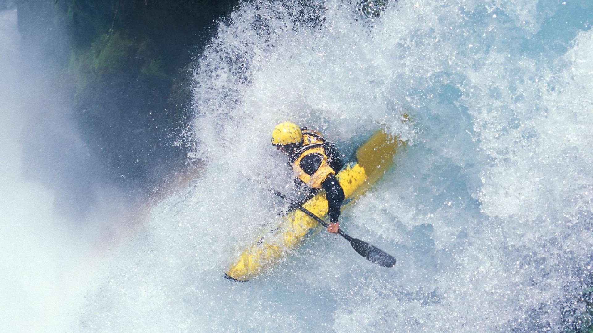 惊险或喜悦：比赛中的突发意外，惊险和刺激的意思一样吗